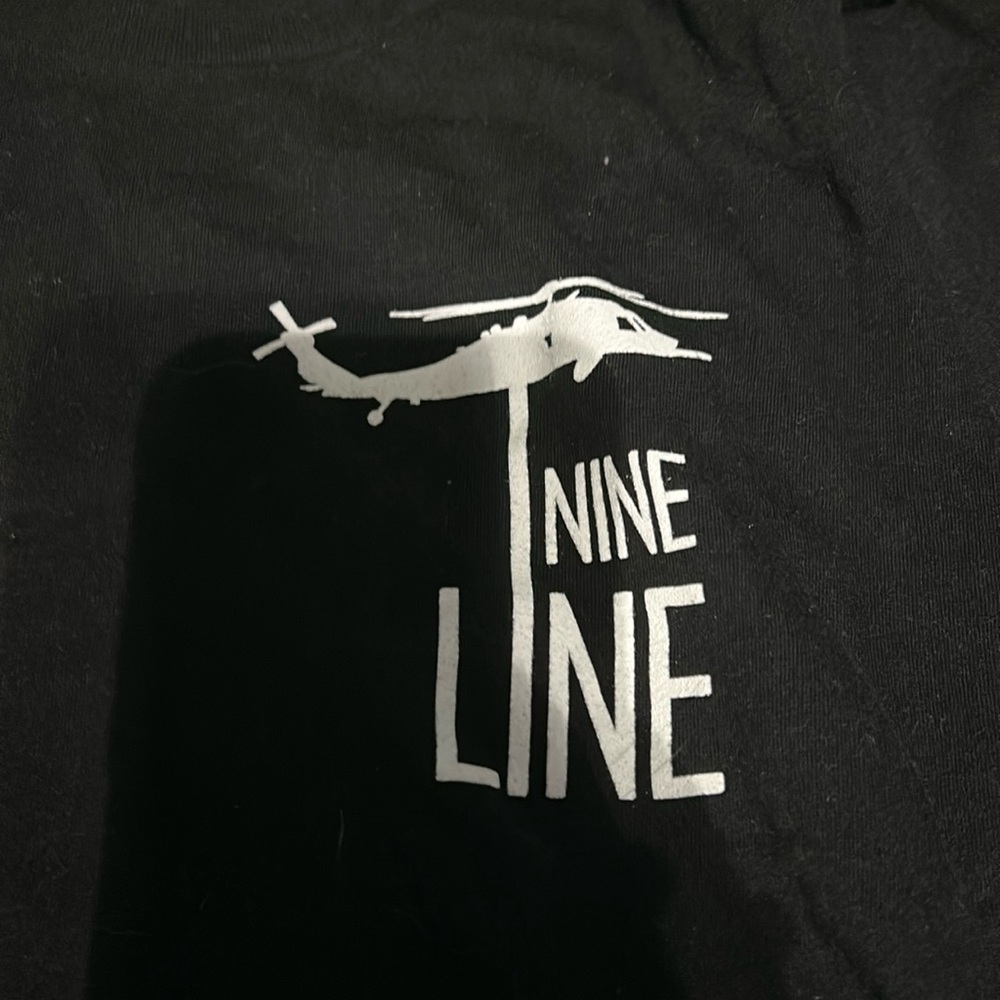 black nine line t shirt medium